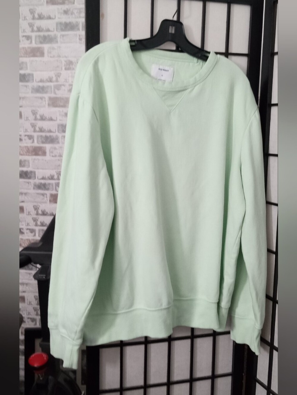 Old Navy Light Mint Crewneck Sweatshirt